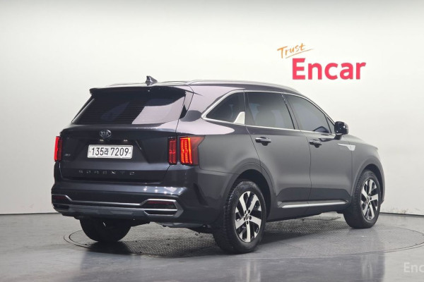 2021 Kia Sorento с пробегом 31 356 км