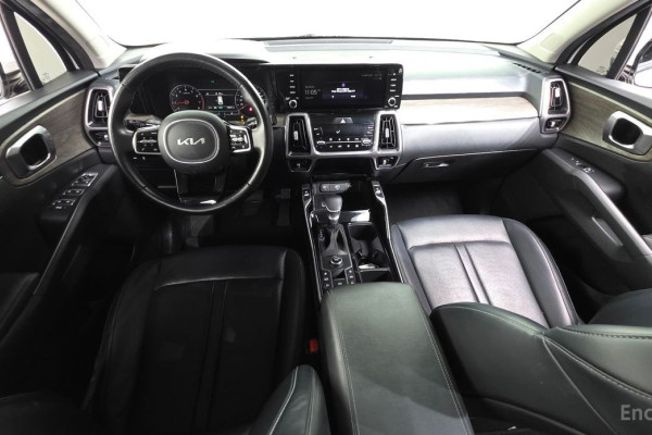 2022 Kia Sorento с пробегом 108 351 км