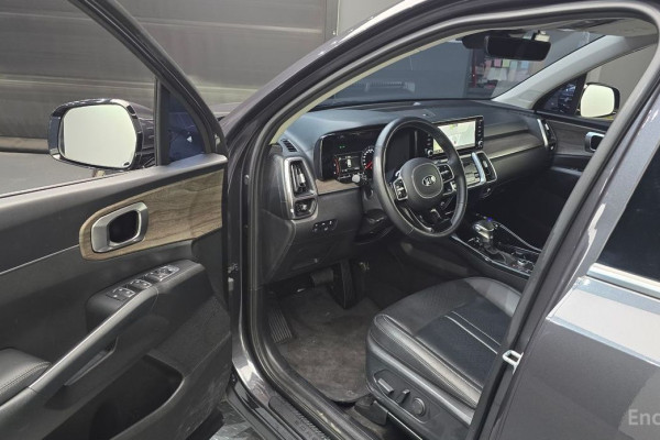2021 Kia Sorento с пробегом 31 356 км