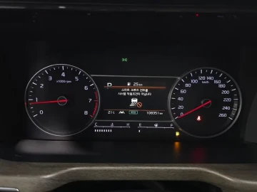 2022 Kia Sorento с пробегом 108 351 км
