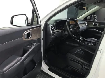 2022 Kia Sorento с пробегом 108 351 км