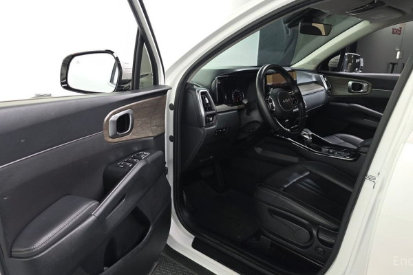 2022 Kia Sorento с пробегом 108 351 км