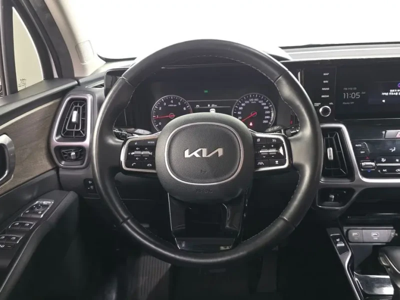 2022 Kia Sorento с пробегом 108 351 км