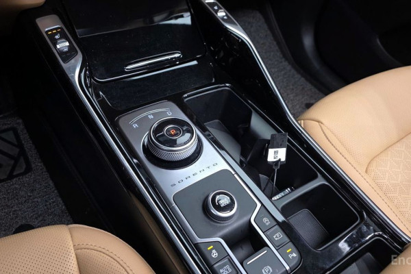 2021 Kia Sorento с пробегом 44 643 км