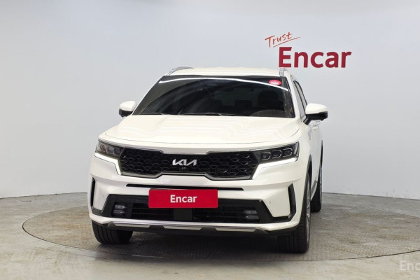 2023 Kia Sorento с пробегом 45 630 км