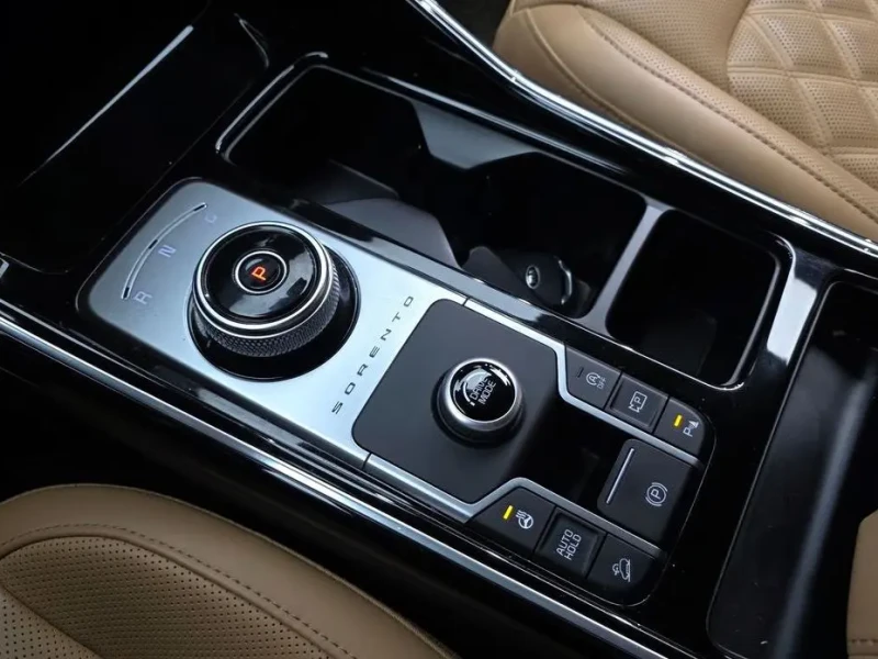 2020 Kia Sorento с пробегом 32 590 км