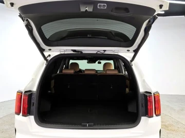 2023 Kia Sorento с пробегом 45 630 км