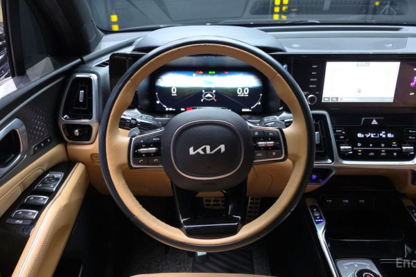 2022 Kia Sorento с пробегом 82 260 км