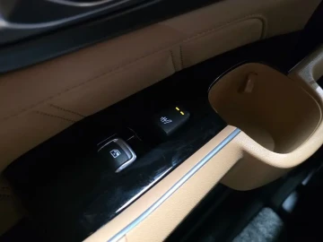 2022 Kia Sorento с пробегом 82 260 км
