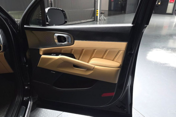 2022 Kia Sorento с пробегом 82 260 км