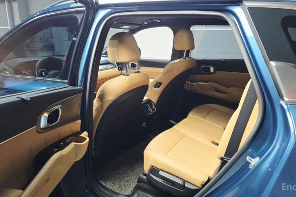 2022 Kia Sorento с пробегом 91 952 км