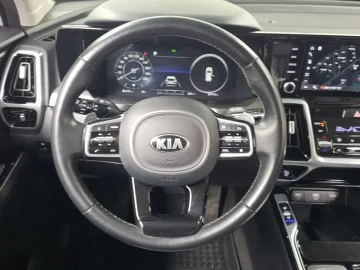 2020 Kia Sorento с пробегом 84 713 км