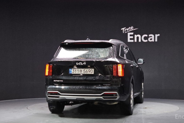 2022 Kia Sorento с пробегом 76 894 км