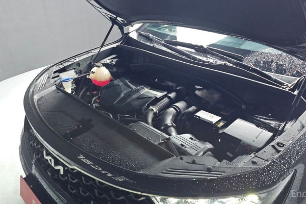 2022 Kia Sorento с пробегом 76 894 км