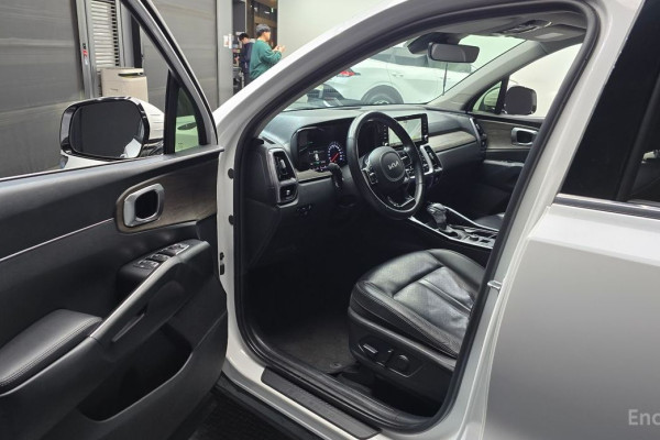 2022 Kia Sorento с пробегом 107 324 км