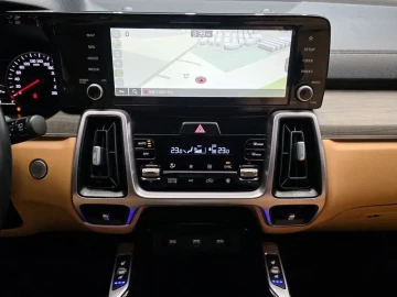 2021 Kia Sorento с пробегом 106 497 км