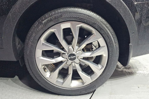 2022 Kia Sorento с пробегом 76 894 км