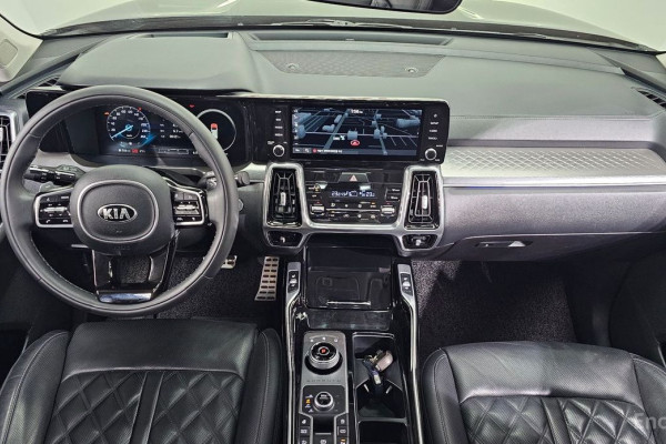 2020 Kia Sorento с пробегом 77 097 км