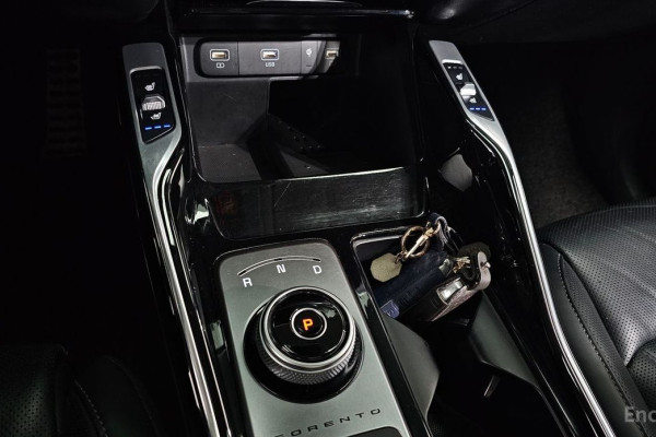 2020 Kia Sorento с пробегом 77 097 км