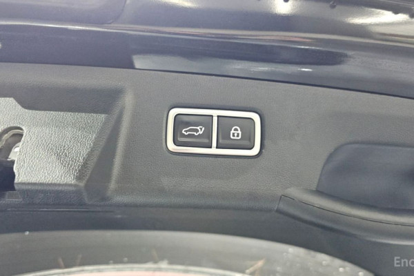 2022 Kia Sorento с пробегом 76 894 км