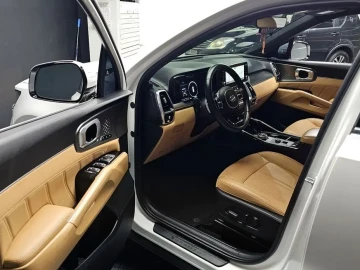 2021 Kia Sorento с пробегом 73 452 км
