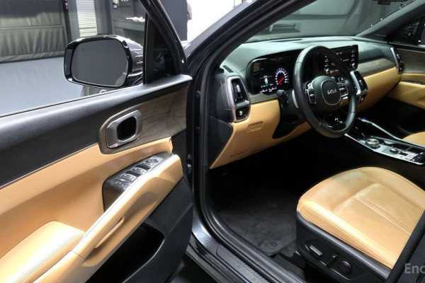 2022 Kia Sorento с пробегом 66 381 км