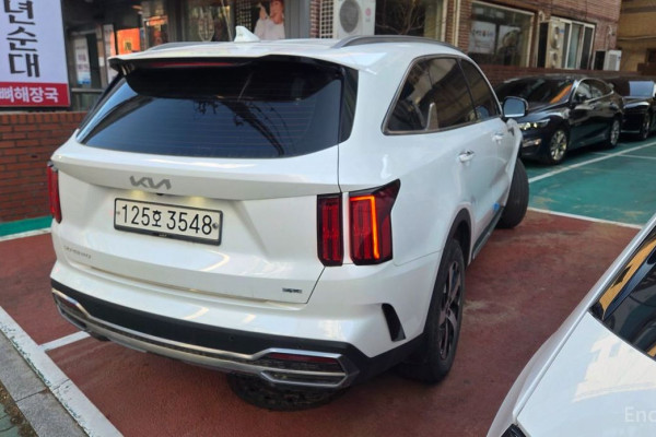 2022 Kia Sorento с пробегом 20 214 км