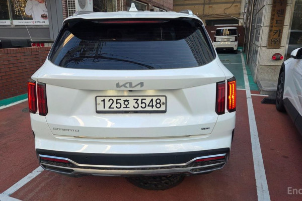 2022 Kia Sorento с пробегом 20 214 км