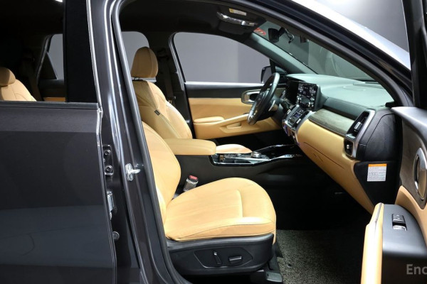 2022 Kia Sorento с пробегом 66 381 км
