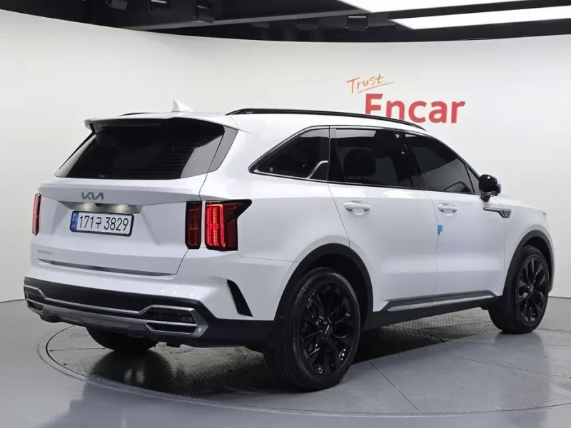 2022 Kia Sorento с пробегом 12 678 км