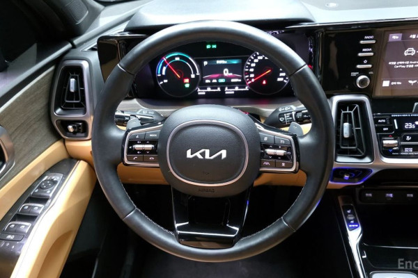 2022 Kia Sorento с пробегом 66 381 км