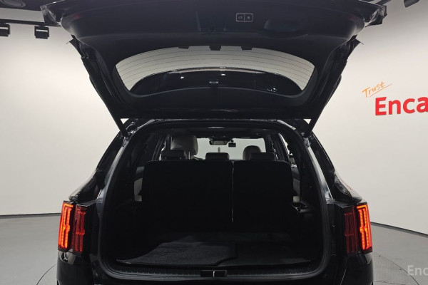 2022 Kia Sorento с пробегом 51 889 км