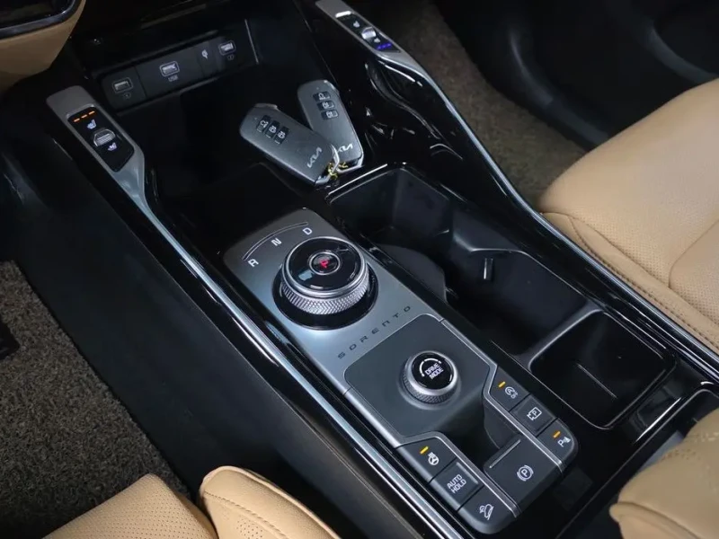 2022 Kia Sorento с пробегом 12 678 км