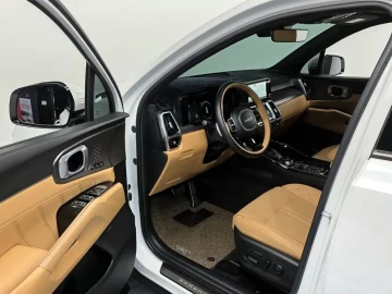 2022 Kia Sorento с пробегом 12 678 км