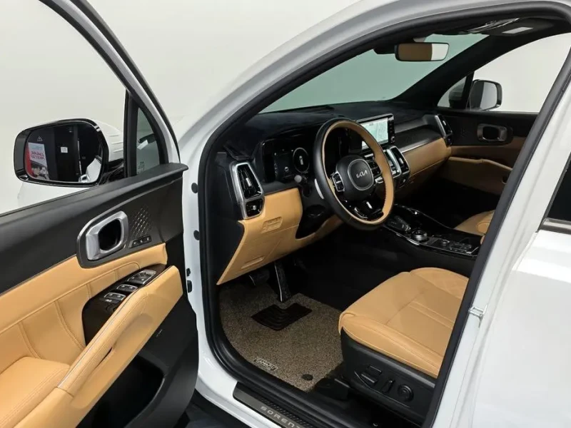 2022 Kia Sorento с пробегом 12 678 км