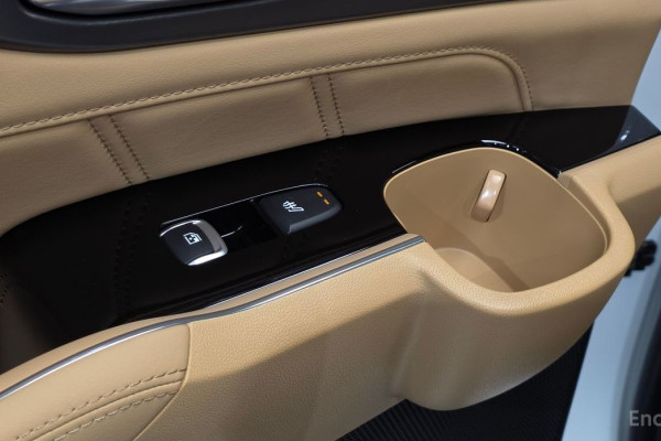 2022 Kia Sorento с пробегом 12 678 км