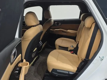 2022 Kia Sorento с пробегом 12 678 км