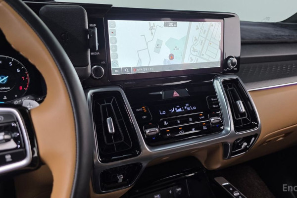 2022 Kia Sorento с пробегом 12 678 км