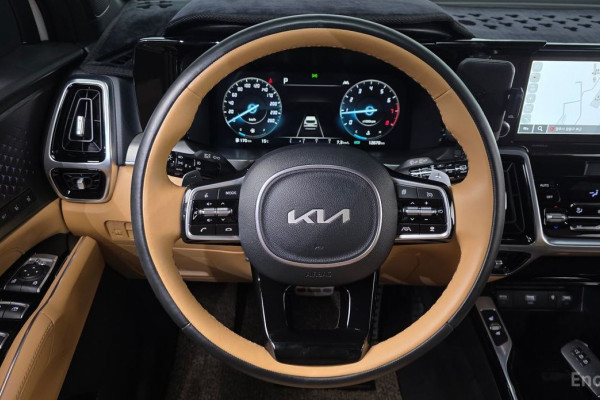 2022 Kia Sorento с пробегом 12 678 км