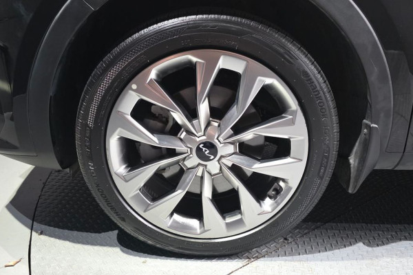 2023 Kia Sorento с пробегом 24 994 км