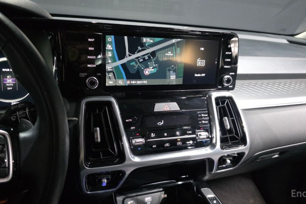 2023 Kia Sorento с пробегом 24 994 км