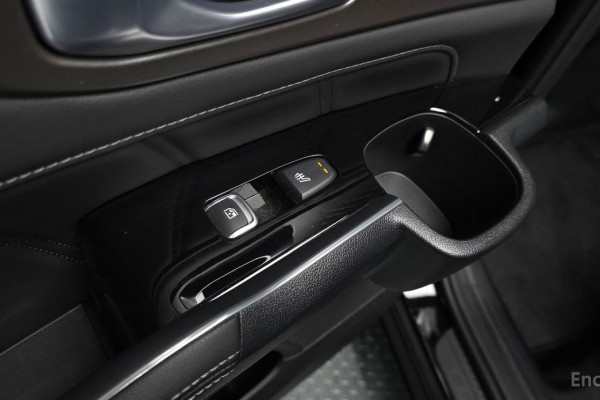 2023 Kia Sorento с пробегом 24 994 км