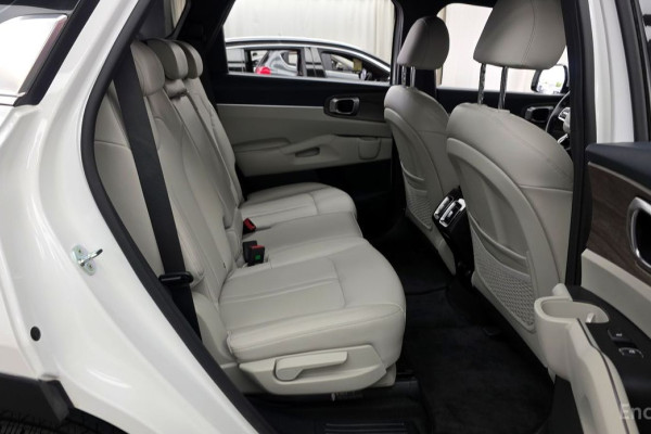 2022 Kia Sorento с пробегом 35 761 км