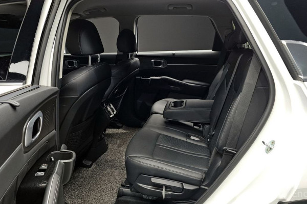 2022 Kia Sorento с пробегом 38 973 км