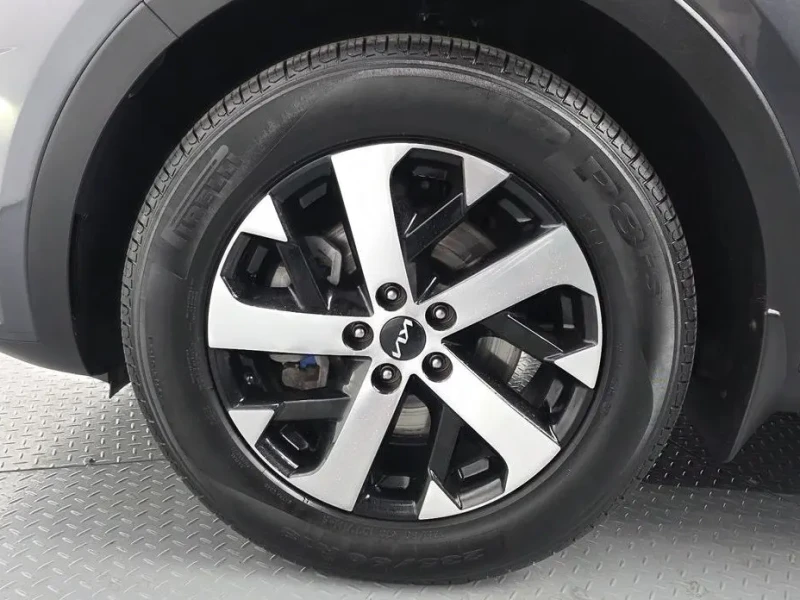 2022 Kia Sorento с пробегом 142 710 км