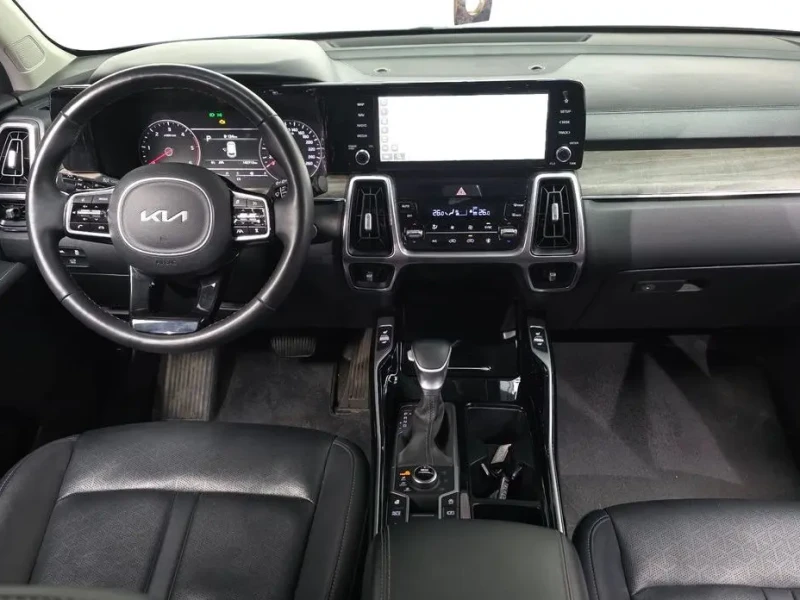 2022 Kia Sorento с пробегом 142 710 км