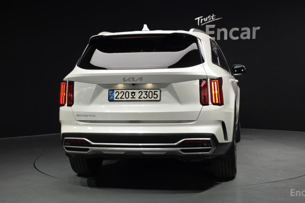 2023 Kia Sorento с пробегом 41 932 км