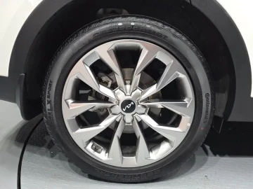 2023 Kia Sorento с пробегом 41 932 км