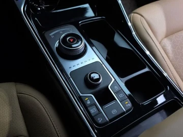 2023 Kia Sorento с пробегом 41 932 км