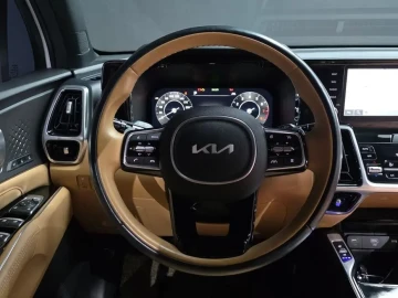 2023 Kia Sorento с пробегом 41 932 км